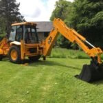 Tractopelle polyvalent et robuste JCB 3CX 2002