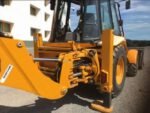 Tractopelle polyvalent et robuste JCB 3CX 2002 – Image 7
