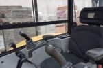 Caterpillar 302.7D CR + 3 GODETS – Mini Pelle 2,67T – Image 3